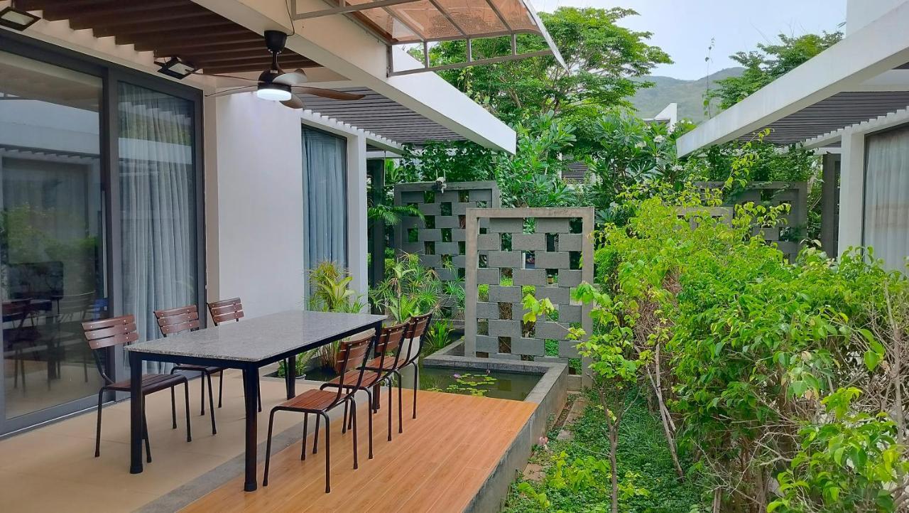 Private Villa At Oceanami Resort Phuochai Εξωτερικό φωτογραφία